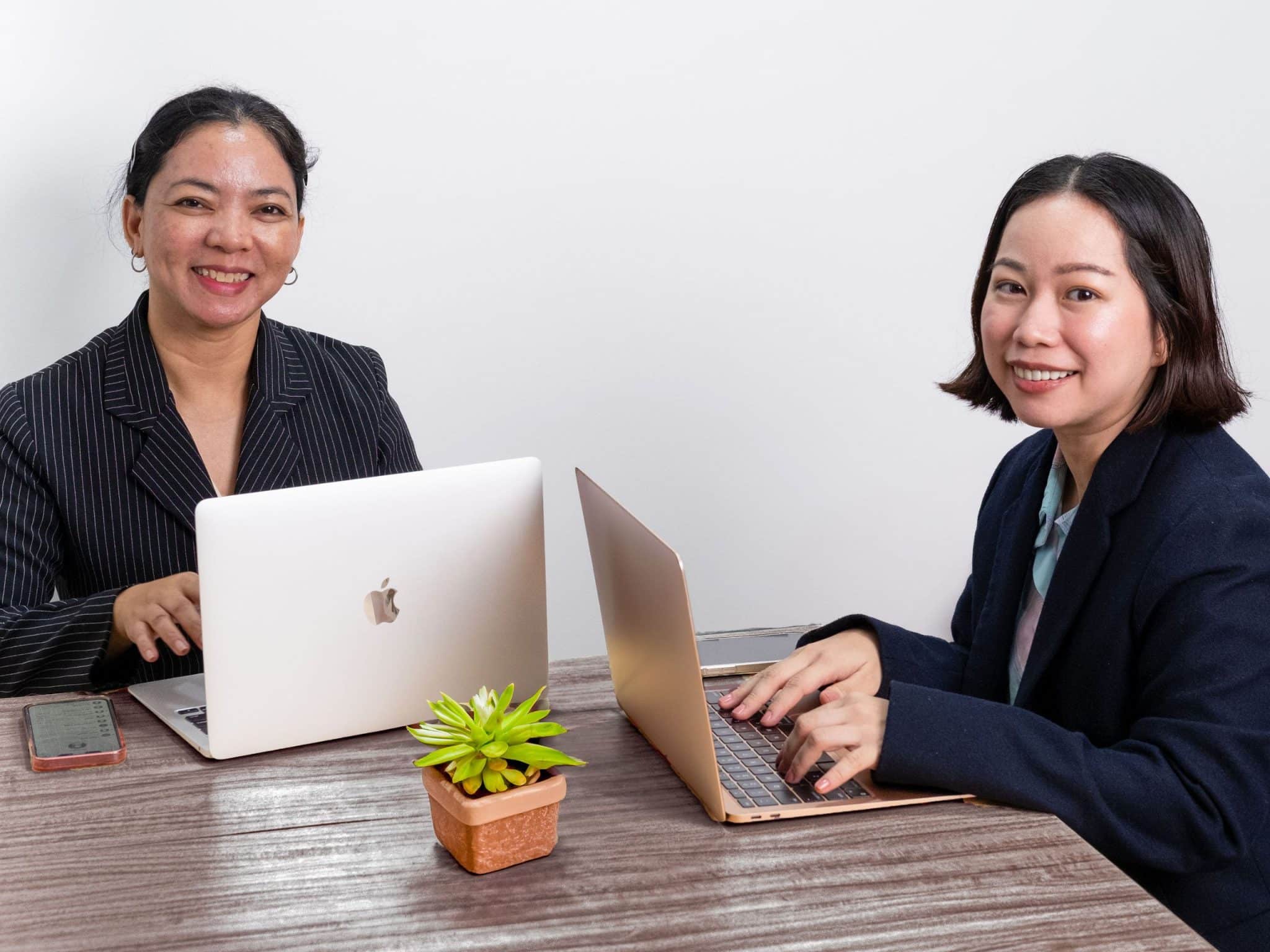 The Top Virtual Assistant Skills Needed in Business for 2025